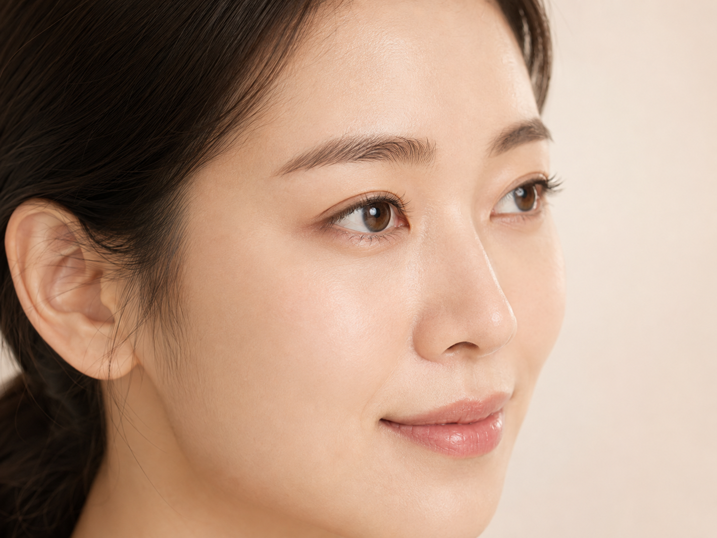 광주성형외과 눈밑지방재배치와 하안검성형을 안내하는 눈밑 이미지
